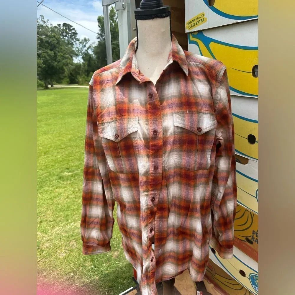 The North Face Plaid Button-Up Shirt - Orange and White